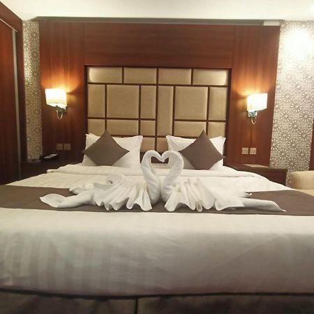Отель Quiet Jeddah Al Hamra Экстерьер фото